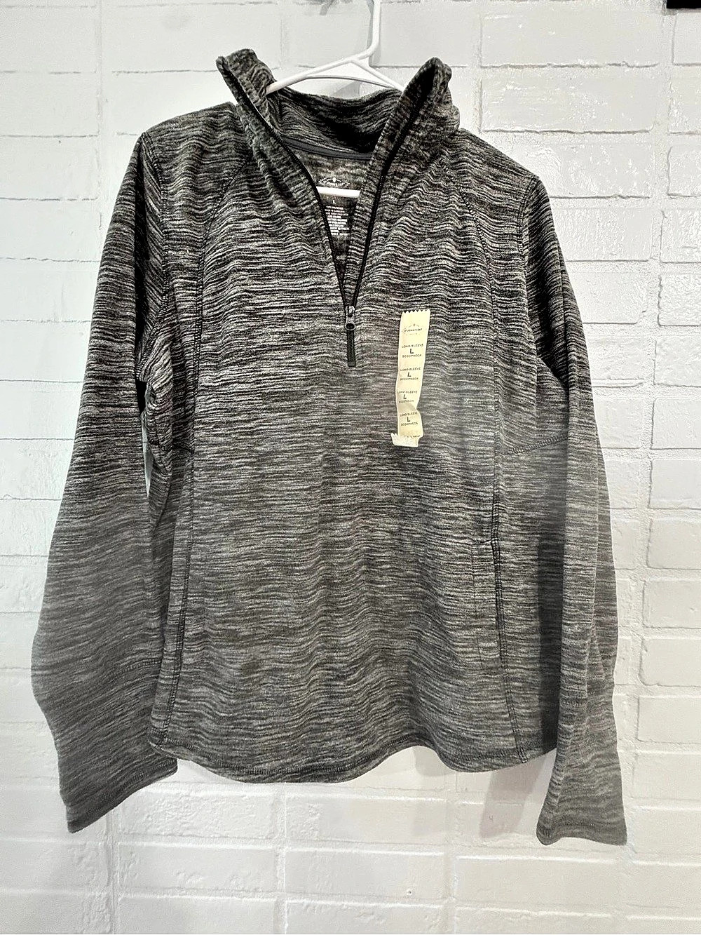 St. John's Bay Women's Gray Abstract Half-Zip Top Size Large NWT